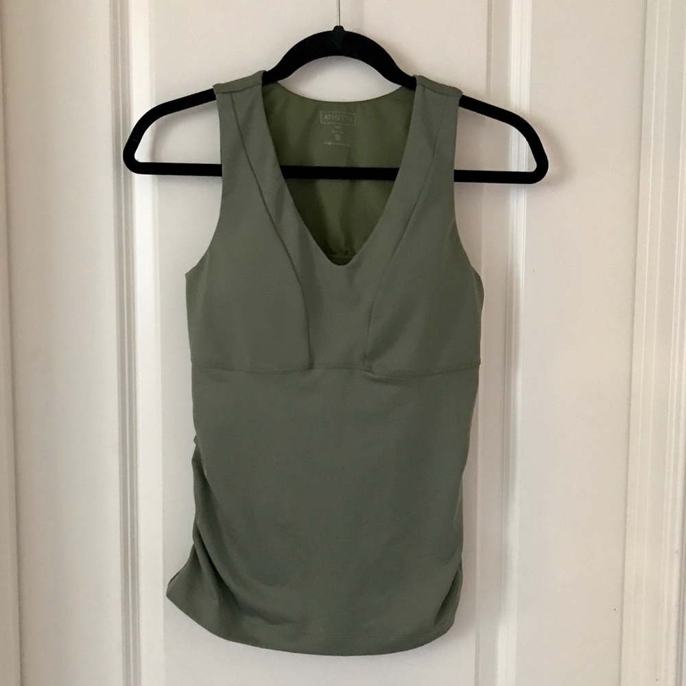 Athleta Sleeveless Workout Top with Built-in Bra
